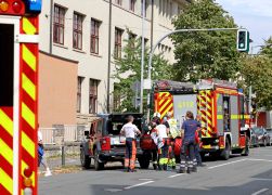 Wegen Gas Alarm Gymnasium In Jena Evakuiert 006